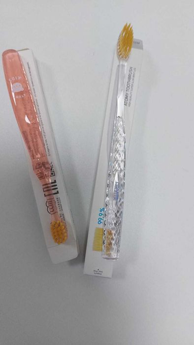 Продаю зубные щетки atomy