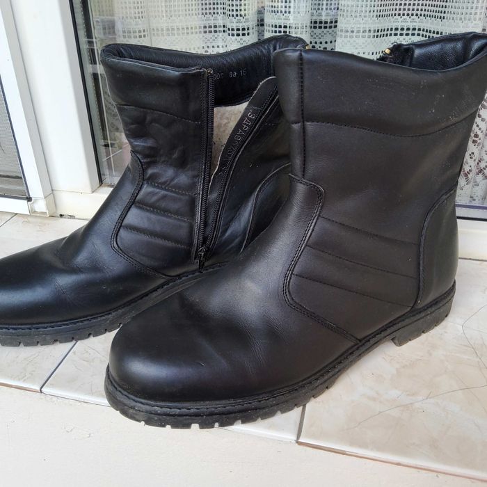 Продавам мъжки обувки