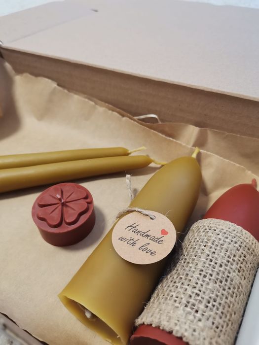 Lumanari cu ,,Miros de miere"