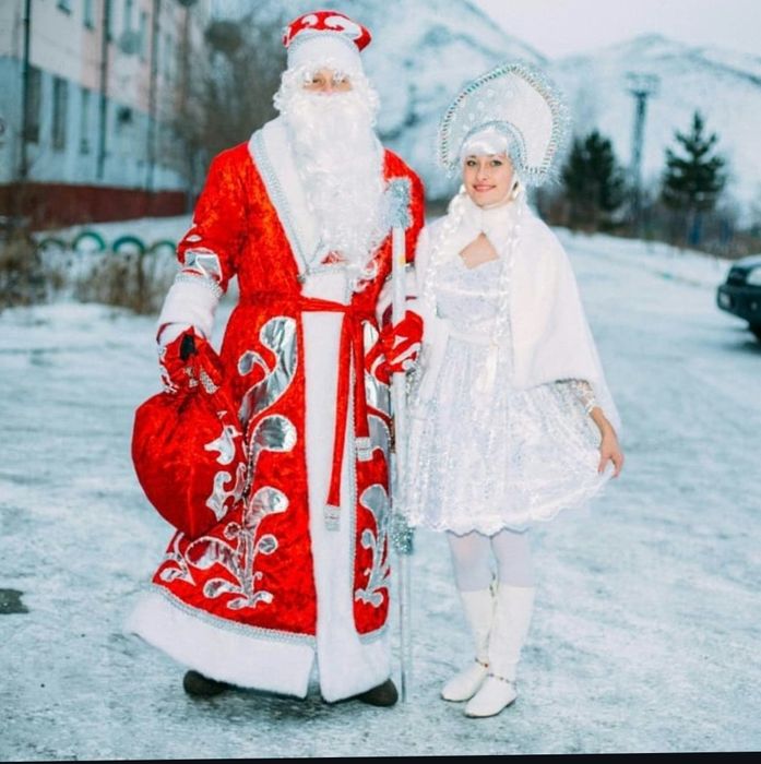 Дед Мороз и Снегурочка