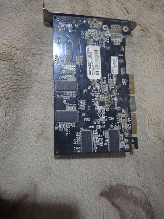 Видиокарта  inno 3d