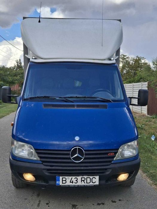 MERCEDES-BENZ  2002 — imagine 2