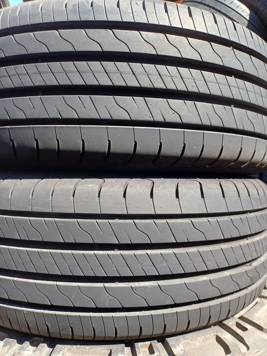 Гуми 215/60/16 Гудиар