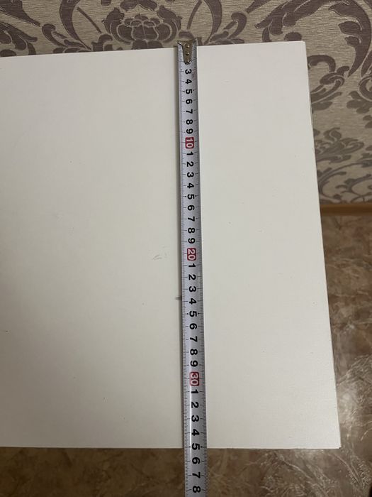 Продам тумбочку, этажерку