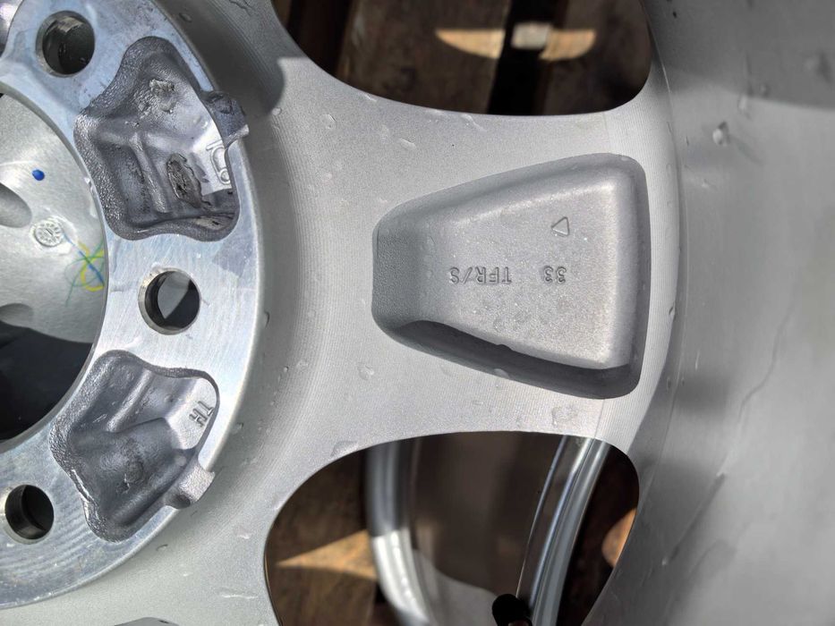 17 цола 6 х 139,7 мм Исузу - ОРИГИНАЛ /Тойота / Грейт Уол и други