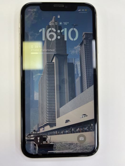 iPhone 11 128GB White