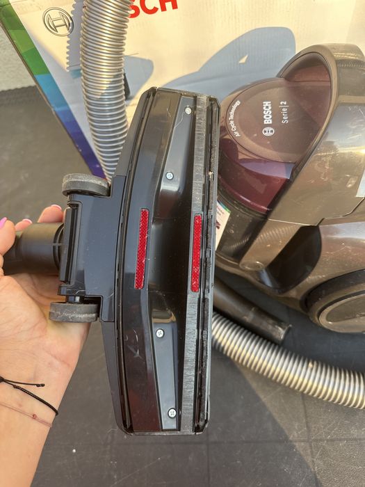 Aspirator fără sac bosch serie 2 bagless