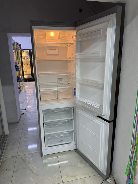 Индезит холодильник сатылады