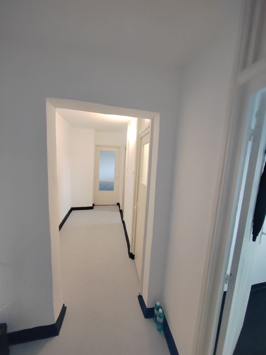 De vânzare Apartament 3 camere Ploiești zona Inspectoratul școlar/Democrației