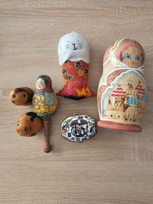 Руски матрьошки ръчно рисувани
