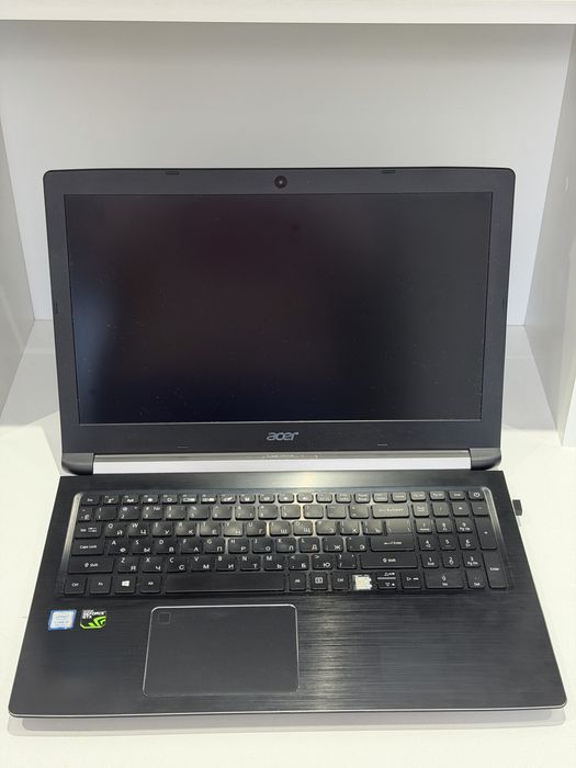 Acer Aspire 7 A715-72G