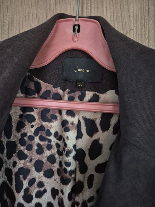 Кафяво кадифено сако Junona