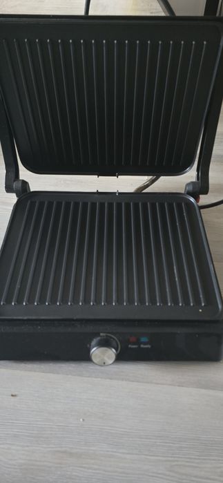 Grătar electric Daewoo