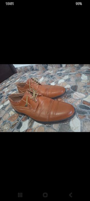 Pantofi barbati piele marca Vapiano marime 44 stare foarte buna