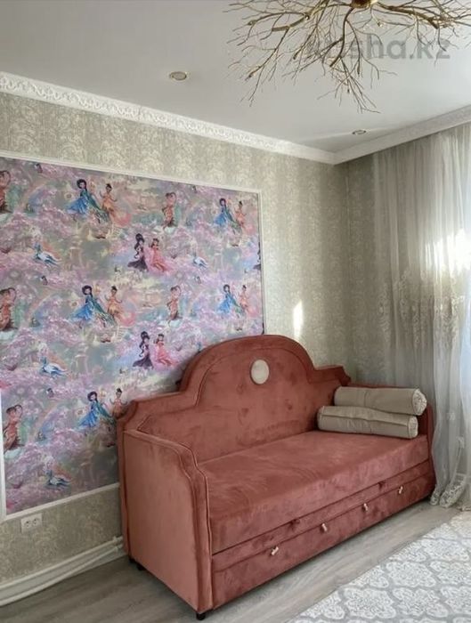 Продам 3 комн квартиру в Центре