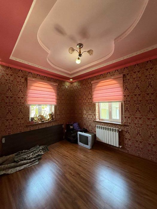 Продается дом 6-соток М.Улугбекский р-н Янги Узбекистан