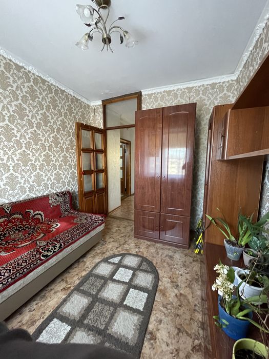 Продам 4-х комнатную квартиру