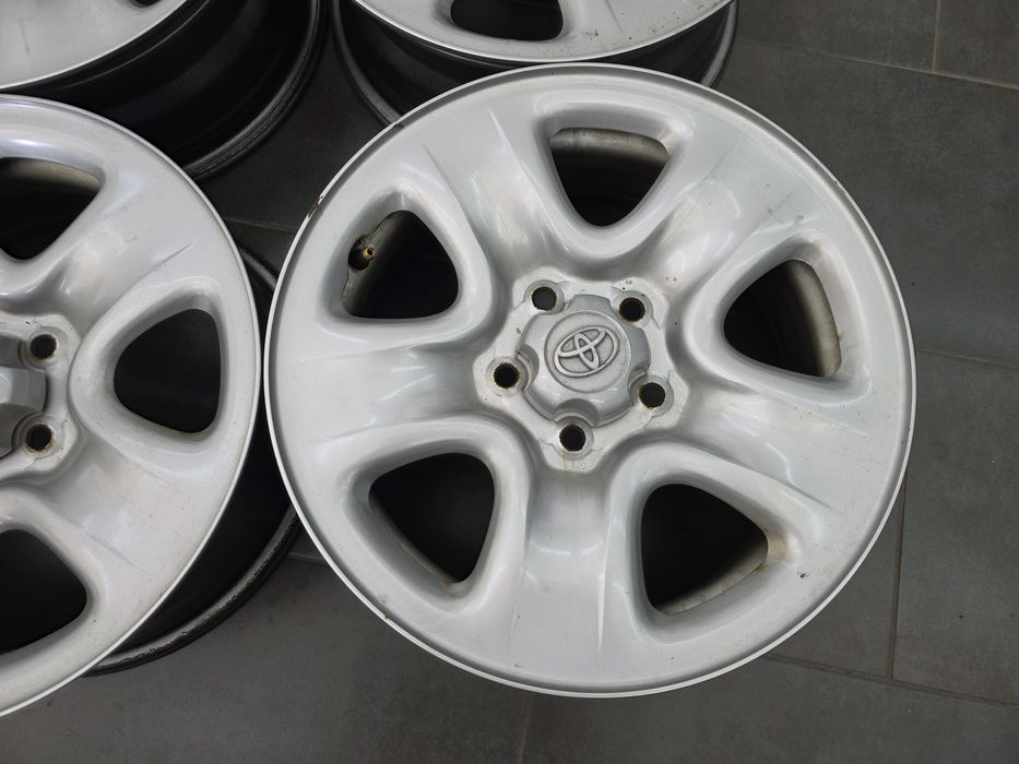 Железни Джанти 16 - Toyota Rav 4