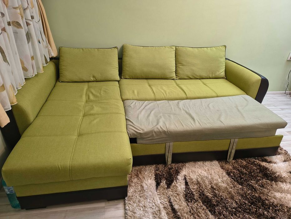 Г-образен разтегателен диван
