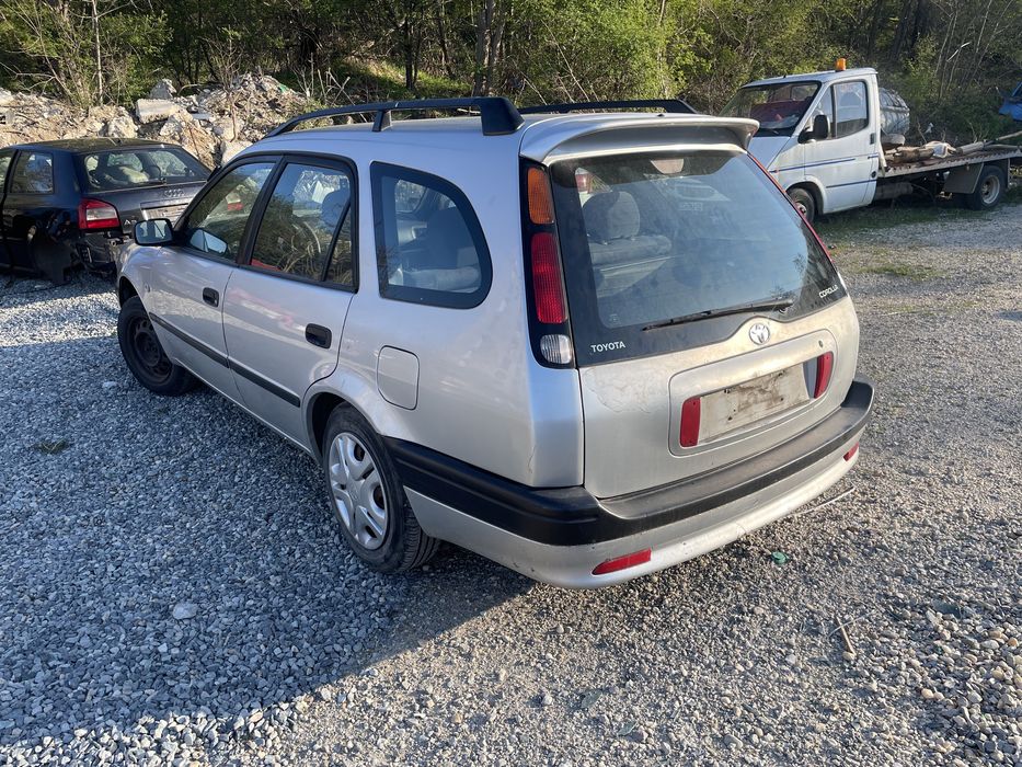 Toyota Corola 1.4 VVT-i 96hp 2001г На Части
