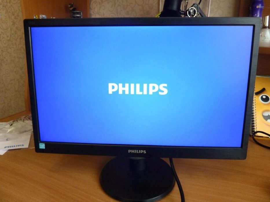 Новые мониторы philips 18.5 акция
