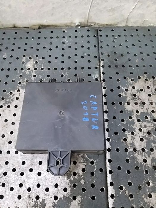 Modul electronic renault captur 1 j5 h5 231a02188r 50ec23f09