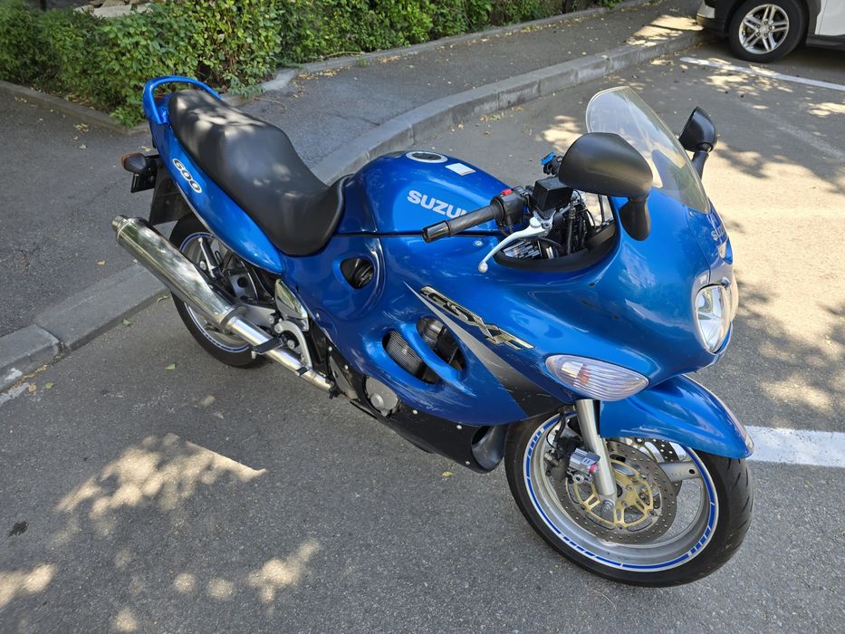 Vand Suzuki GSX 600f