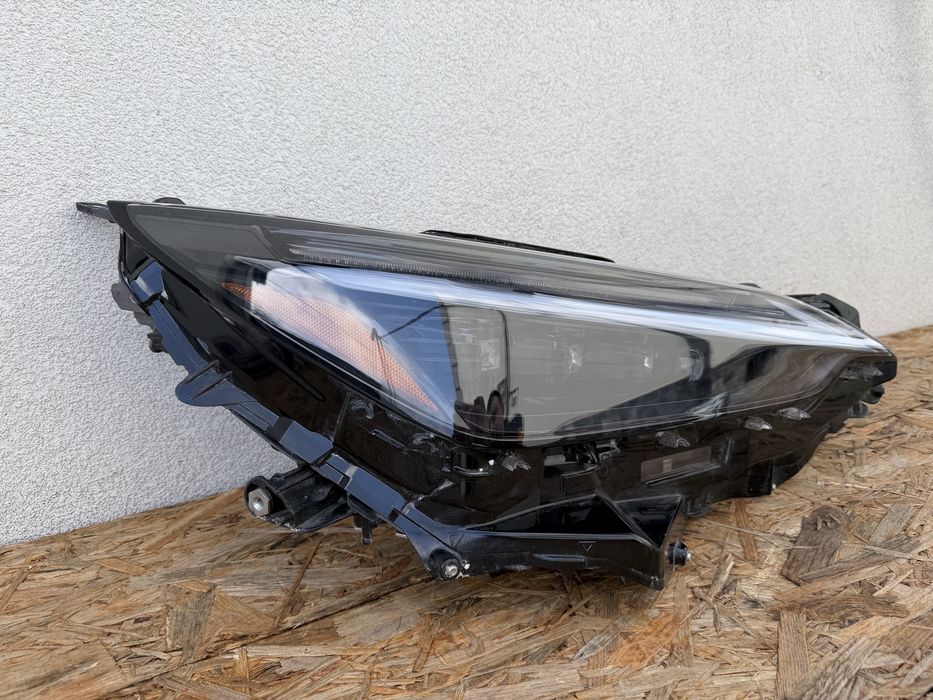Far dreapta Lexus NX 350h 450h Full LED 2021-2024 Original Europa