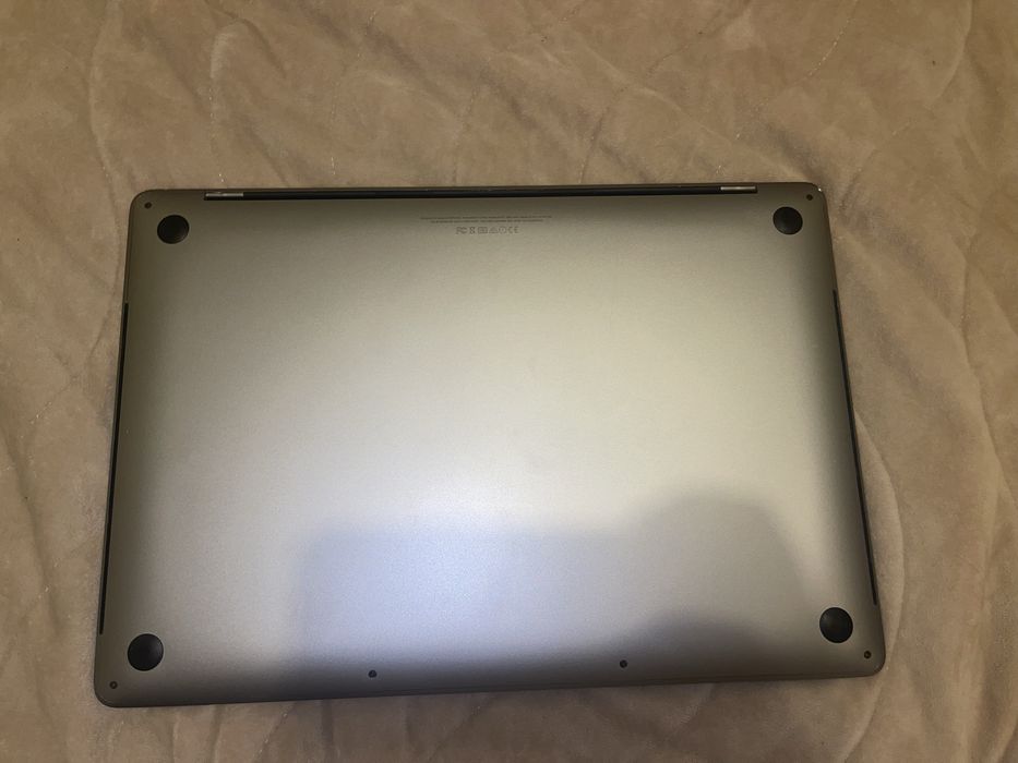 Macbook pro 2017 i7