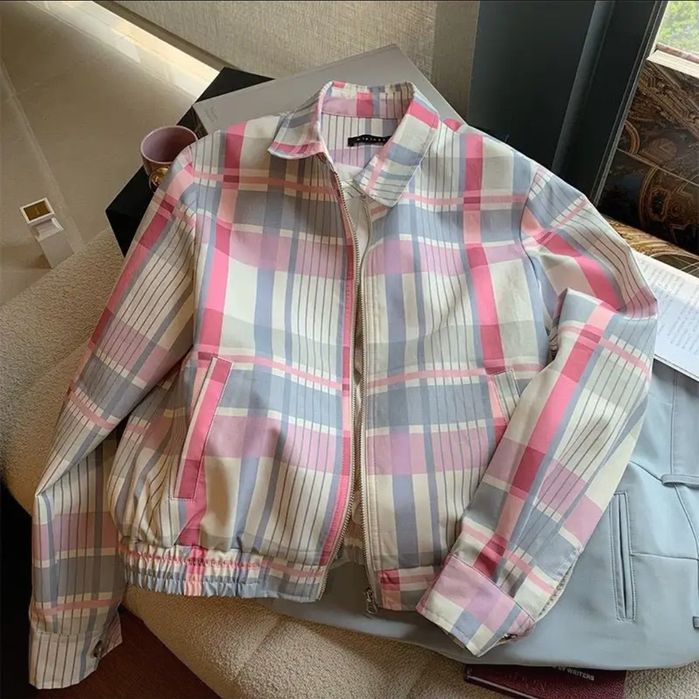 Клетчатая ветровка с воротом осень -весна женская