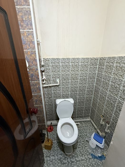 gulshan mahalla yonidagi domdan 2 xonali 85 kv 2-qavat ijaraga
