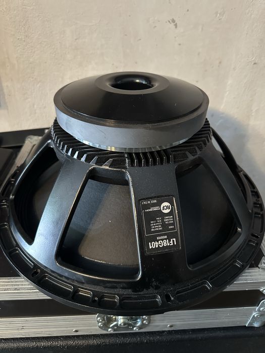 Difuzor RCF LF18G401