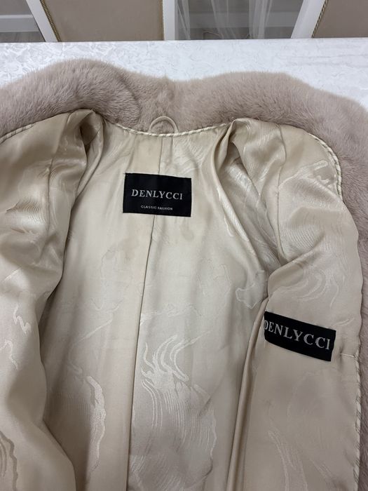 Продам норковую шубу