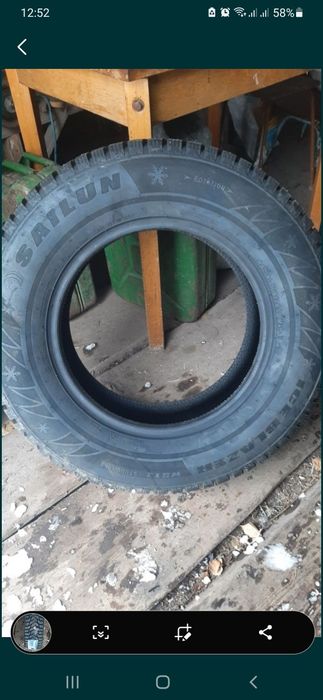 Продам новую зимнюю шипованную резину sailun 225/70 r16