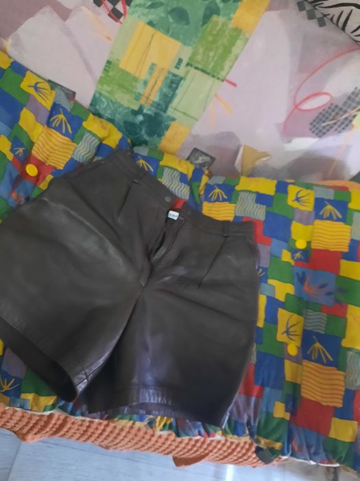 Продвм кожвнные шорты