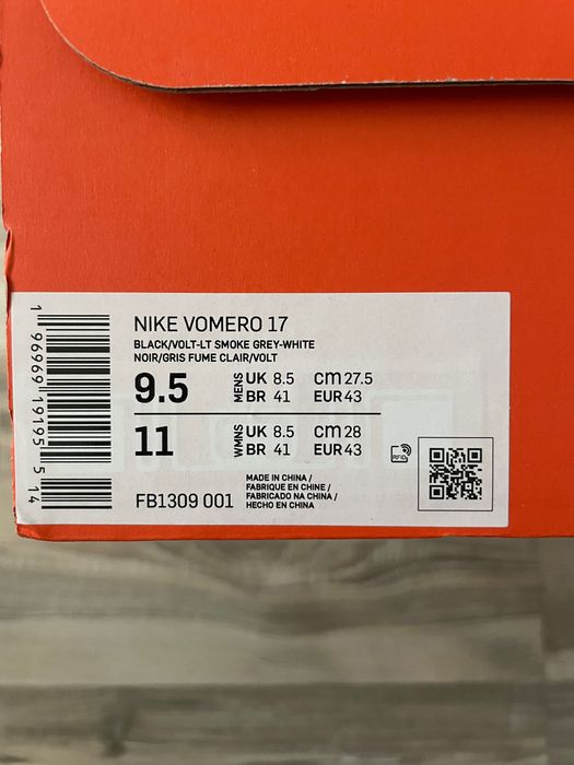NIKE Vomero 17 номер - 43