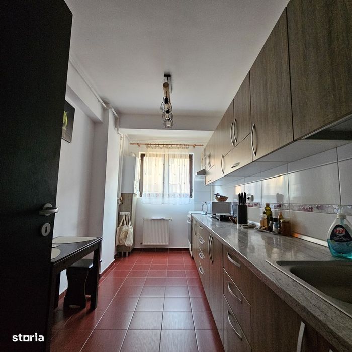 Apartament decomandat cu 2 camere, luminos, etaj 2 din 4, bloc 2014