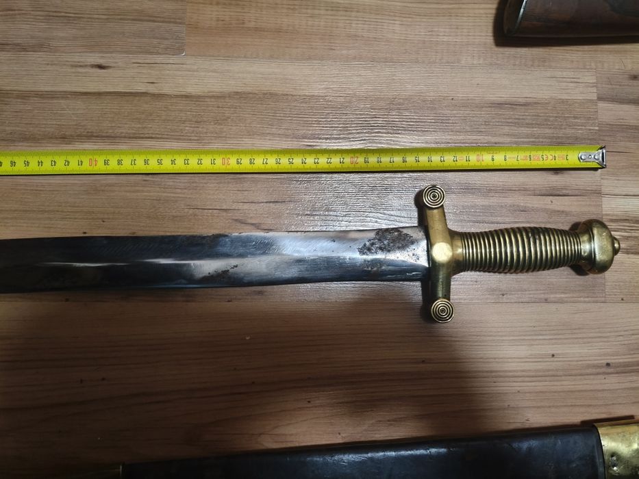 Тесак , сабя , ятаган , хайдушко ,пищов ,