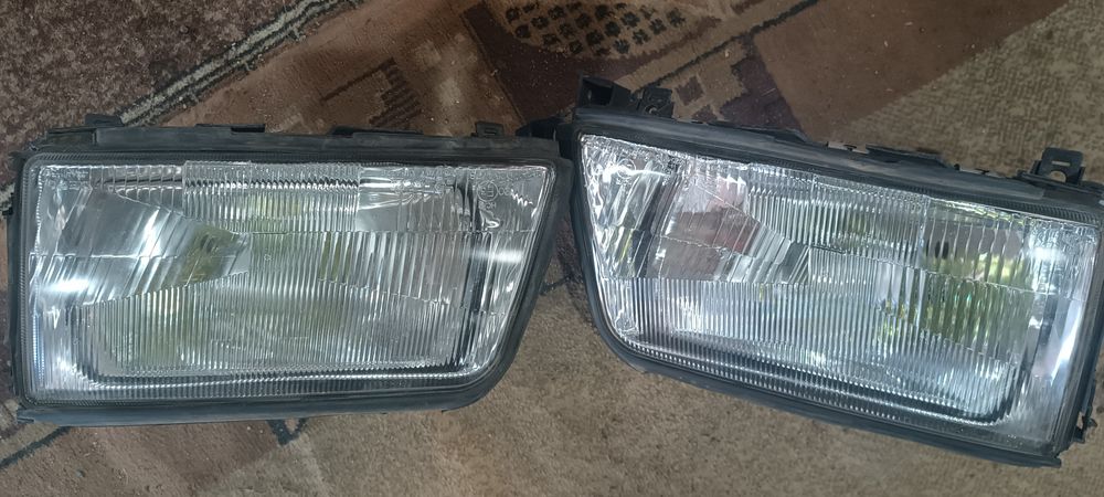 Продам фары Ауди 100 с4