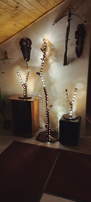 Veioze din lemn lacuit