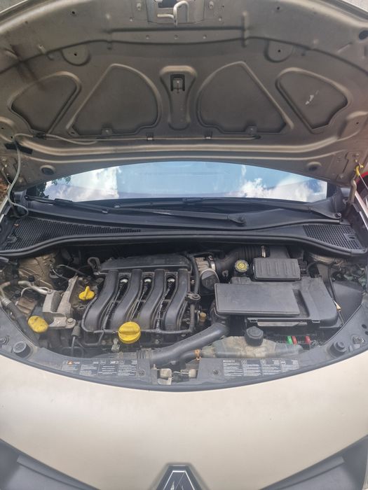 Renault Clio 1.4 16V - 2006 | AC | Trapă