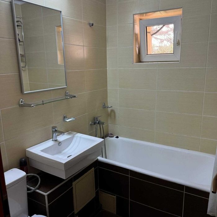 Vand apartament strada Bucium