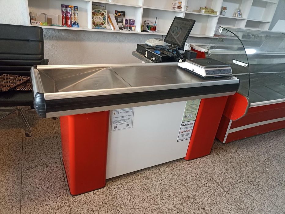 Masă pentru casa de marcat