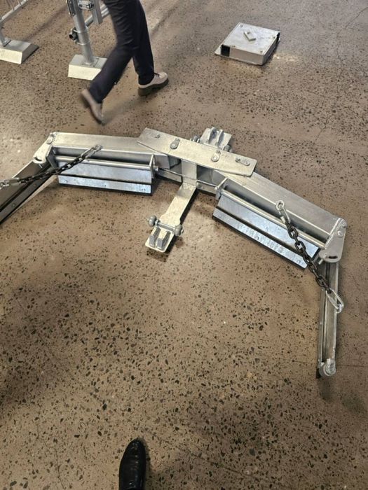 Дельта скрепер ( Оборудование для удаление навоза) Гўнг суриш ускунаси