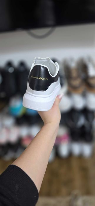 Adidasi Alexander MeQueen