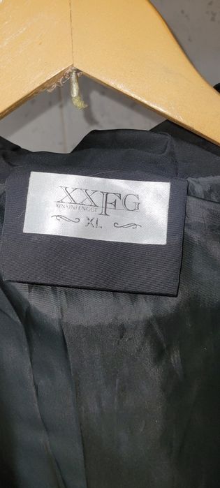 Продам красивый пуховик