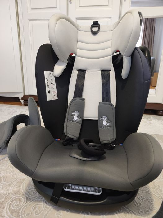 Scaun auto cu Isofix 0-36 kg
