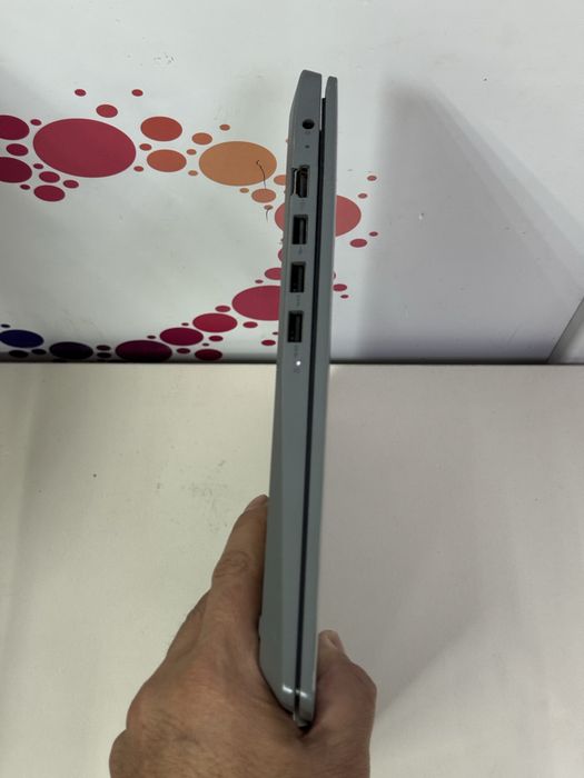 Продаю ноутбук lenovo