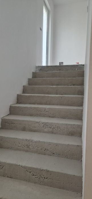 Casa Vartina 200m ² teren 1 h