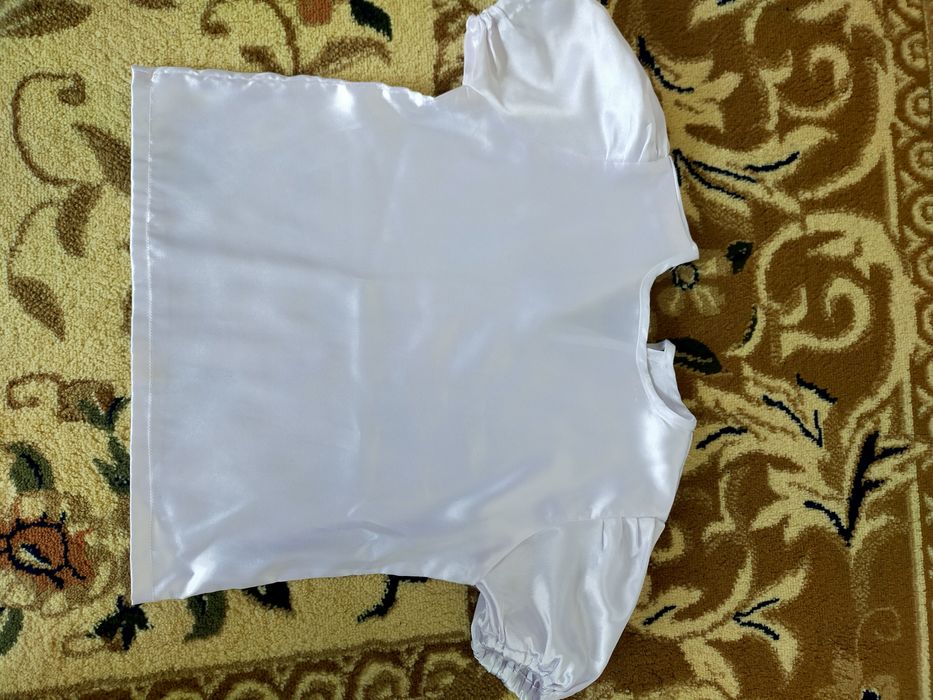 Дам на прокат костюм на 1 день 20 000 тысяч тенге